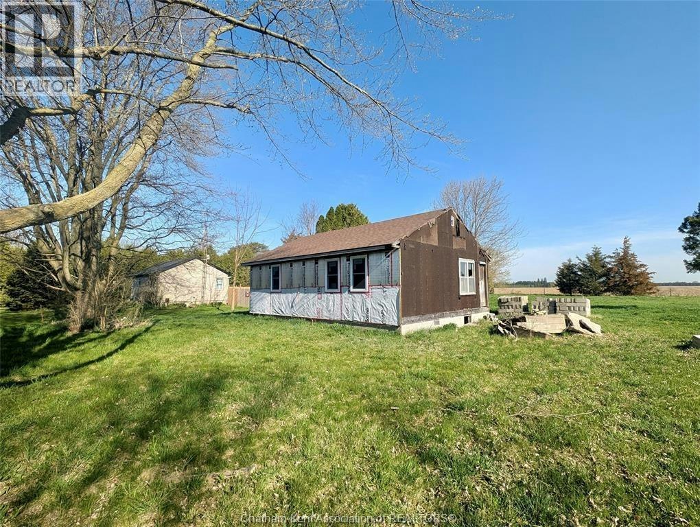 12003 Base Line, Chatham-Kent, ON, N0P 2K0
