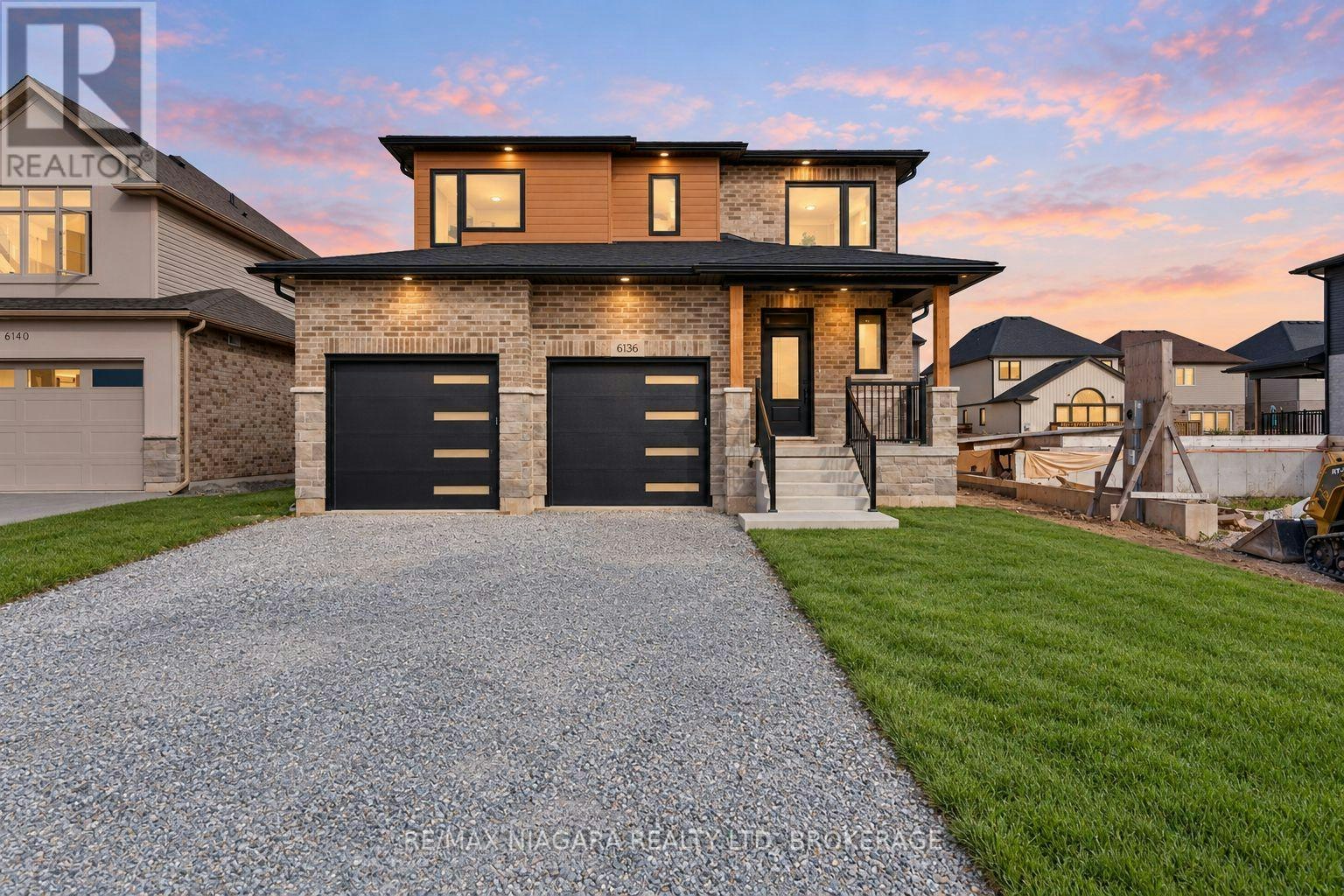6136 Curlin Crescent, Niagara Falls, ON, L2H 3W8