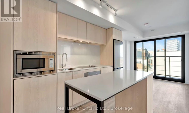 713-1 Jarvis Street