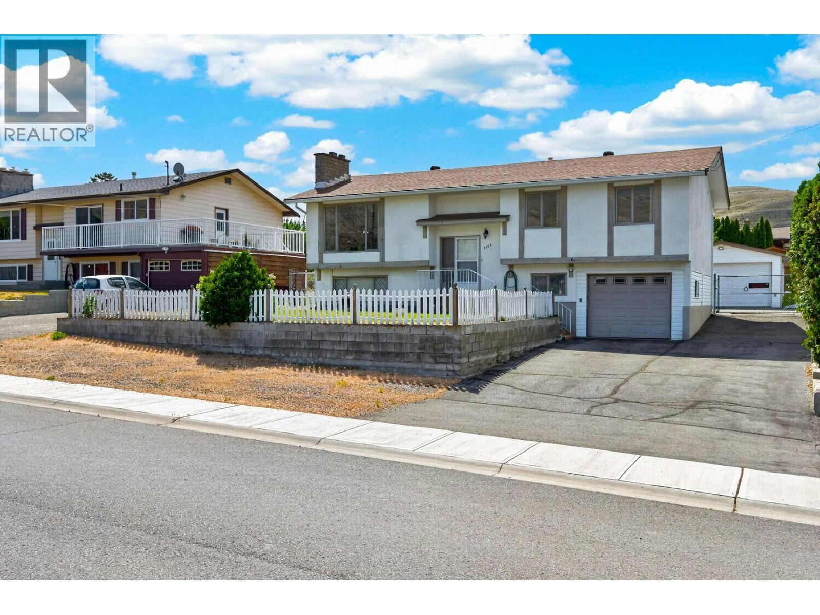 1106 Maclean Crescent, Cache Creek, BC, V0K 1H0