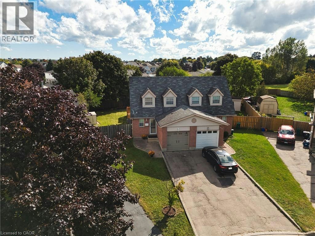 415 Hadfield Court, Cambridge, ON, N3H 5M4