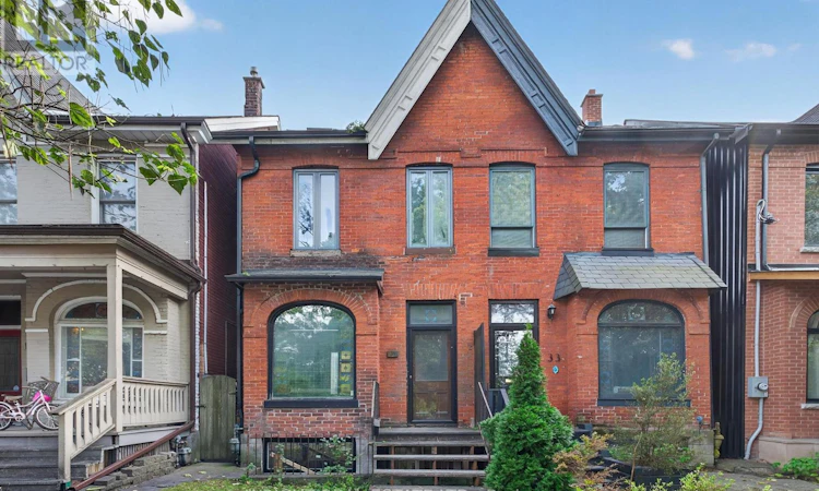 31 Olive Avenue