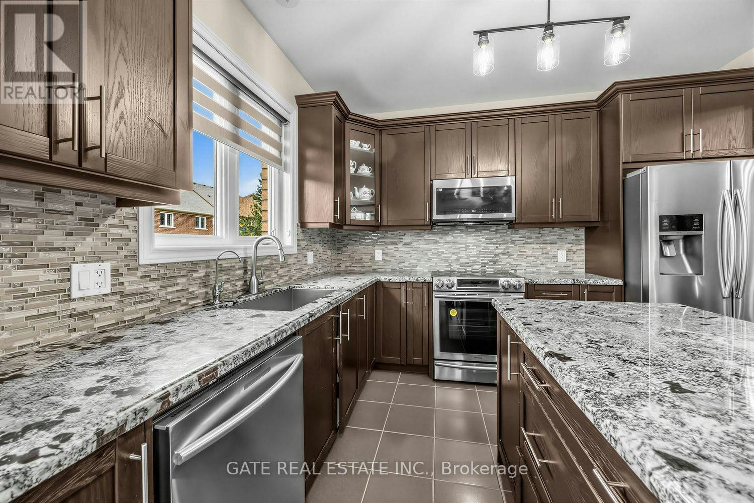 64 Mcpherson Road, Caledon, ON, L7C 4A8