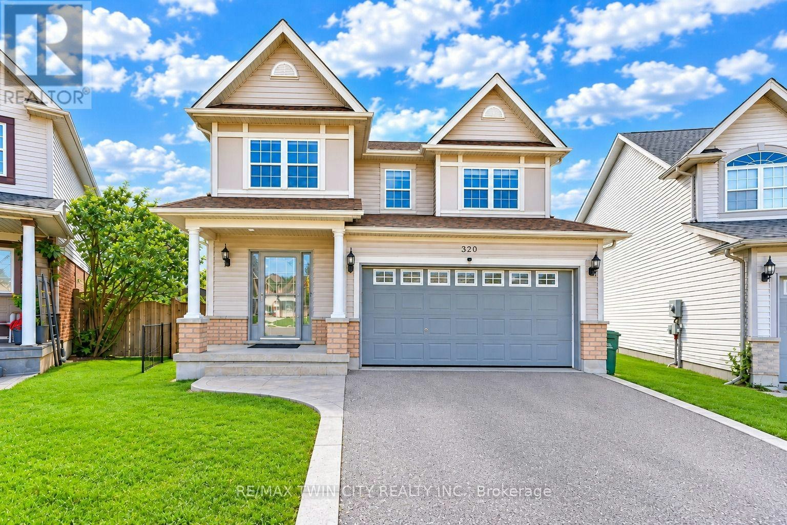 320 Brandenburg Place, Waterloo, ON, N2T 2Z1