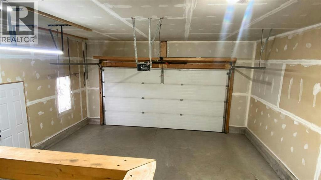 1 Pinnacle Key, Grande Prairie, AB, T8W 2V5 - 20