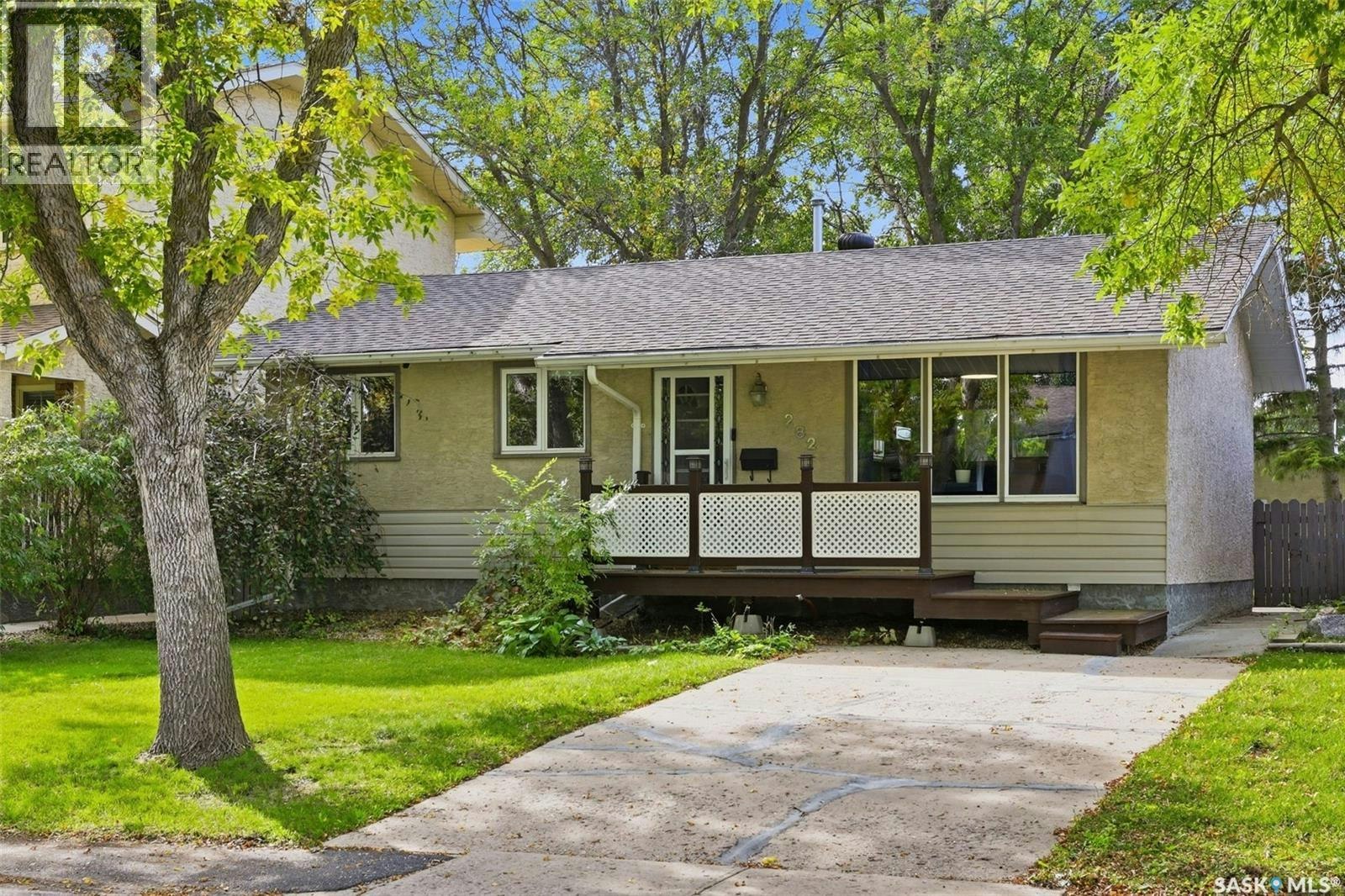 282 Trudelle Crescent, Regina, SK, S4T 6T5