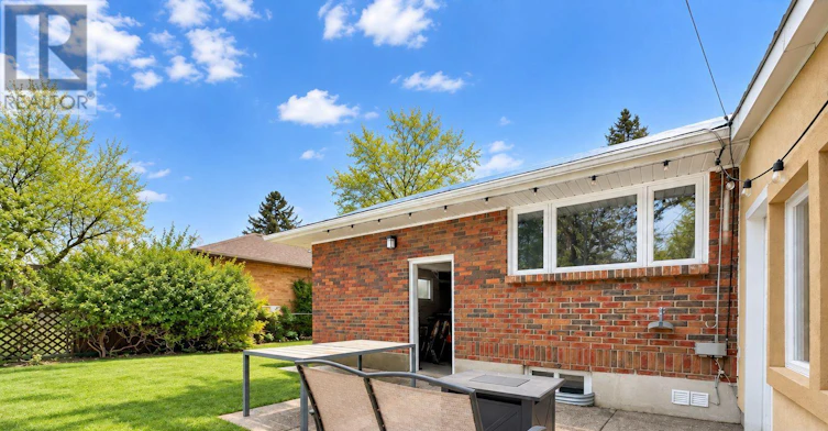632 Sherene Terrace, London, ON, N6H 3K1 - 3