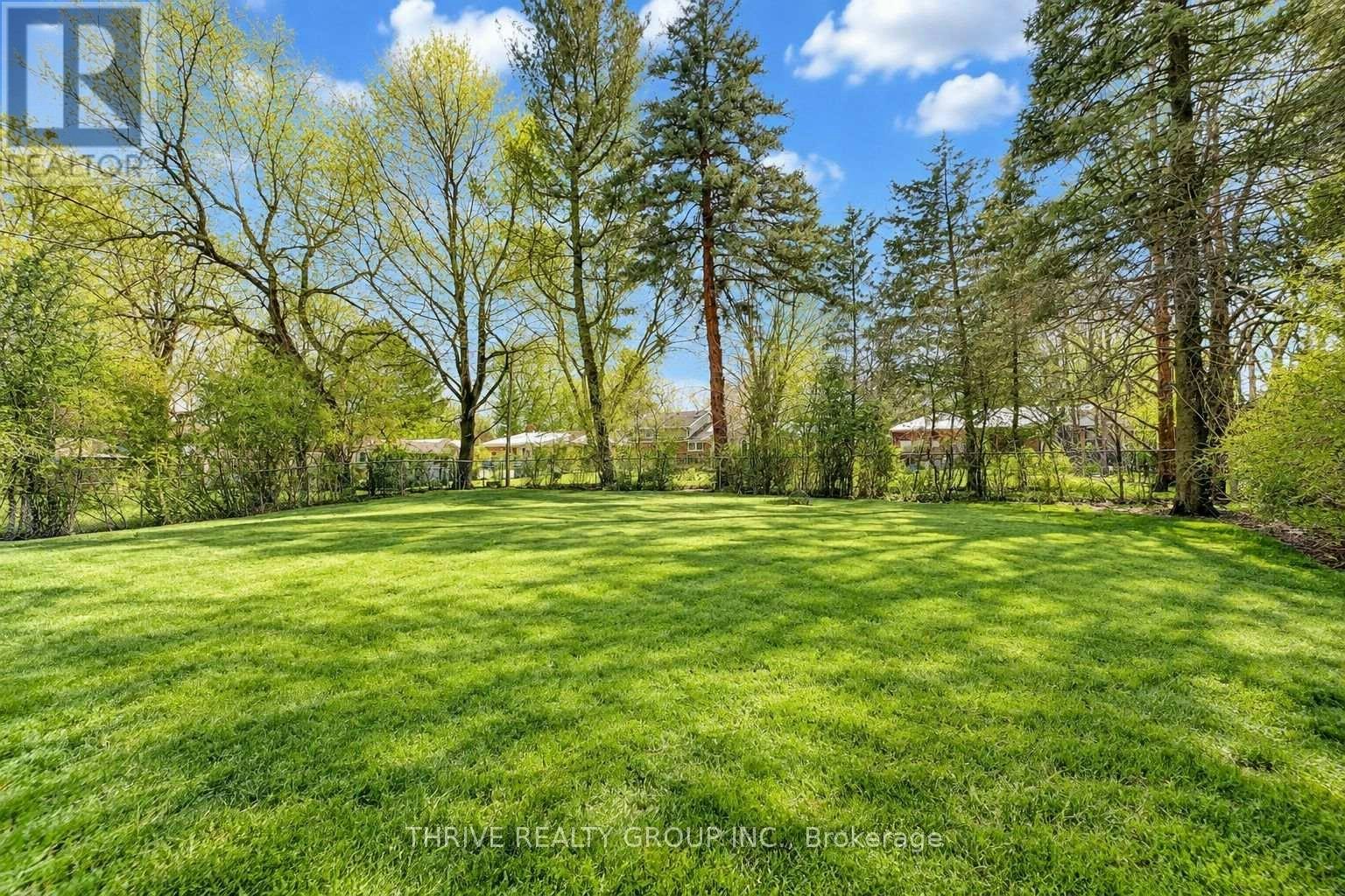 632 Sherene Terrace, London, ON, N6H 3K1 - 2