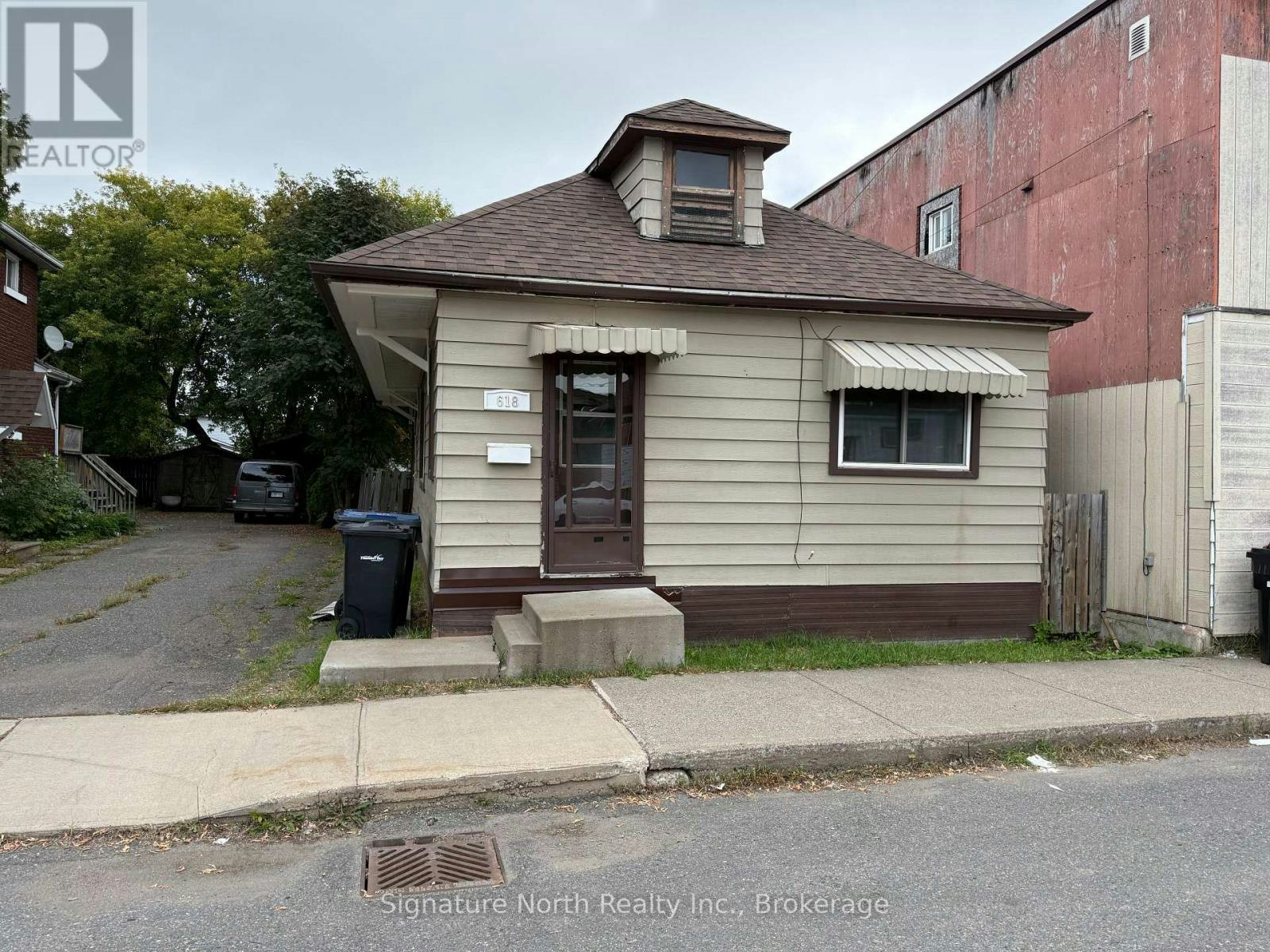 618 Mctavish Street, Thunder Bay, ON, P7C 3C6