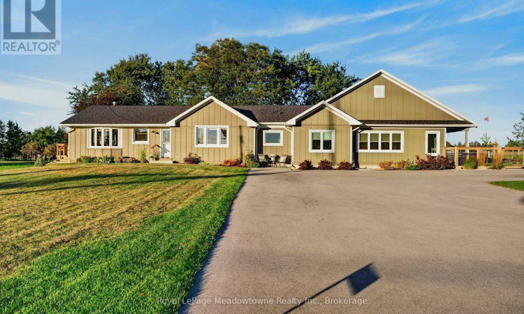 4379 Henderson Road