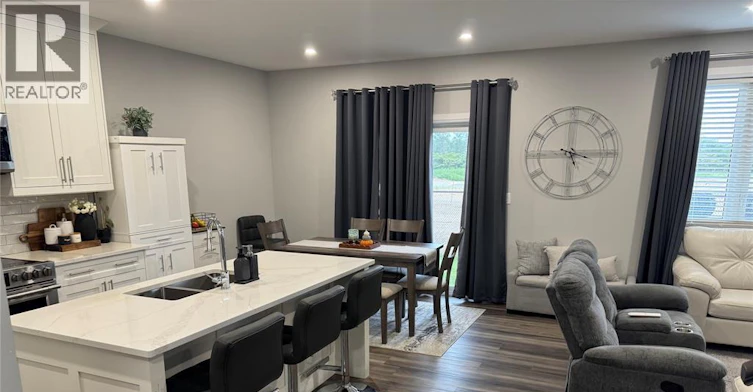 101 Eagle Street, Leamington, ON, N8H 0G5 - 2
