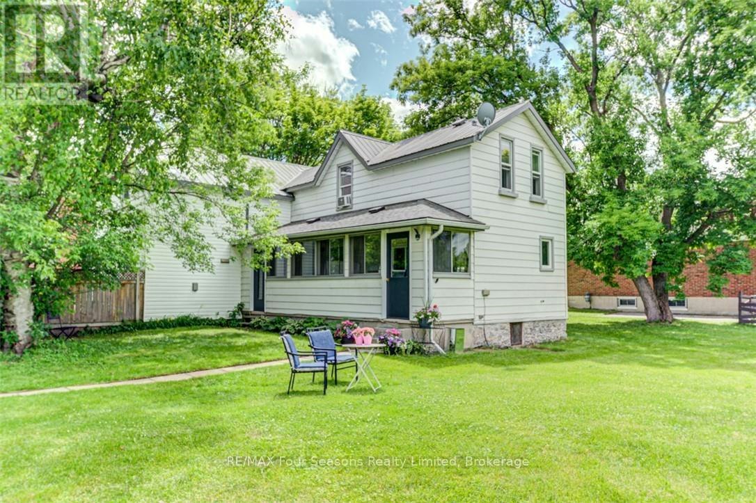 393 Second Street, Collingwood, ON, L9Y 1G9