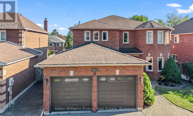 523 Palmtree Crescent