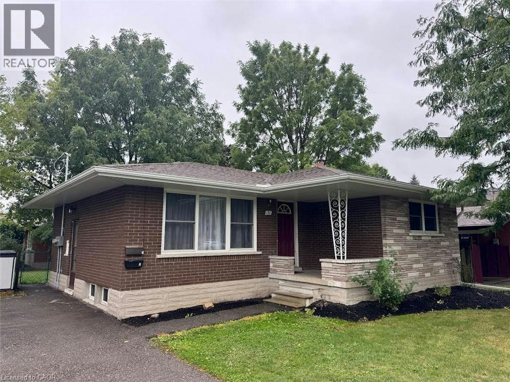 Main Level-131 Kinzie Avenue, Kitchener, ON, N2A 2J7