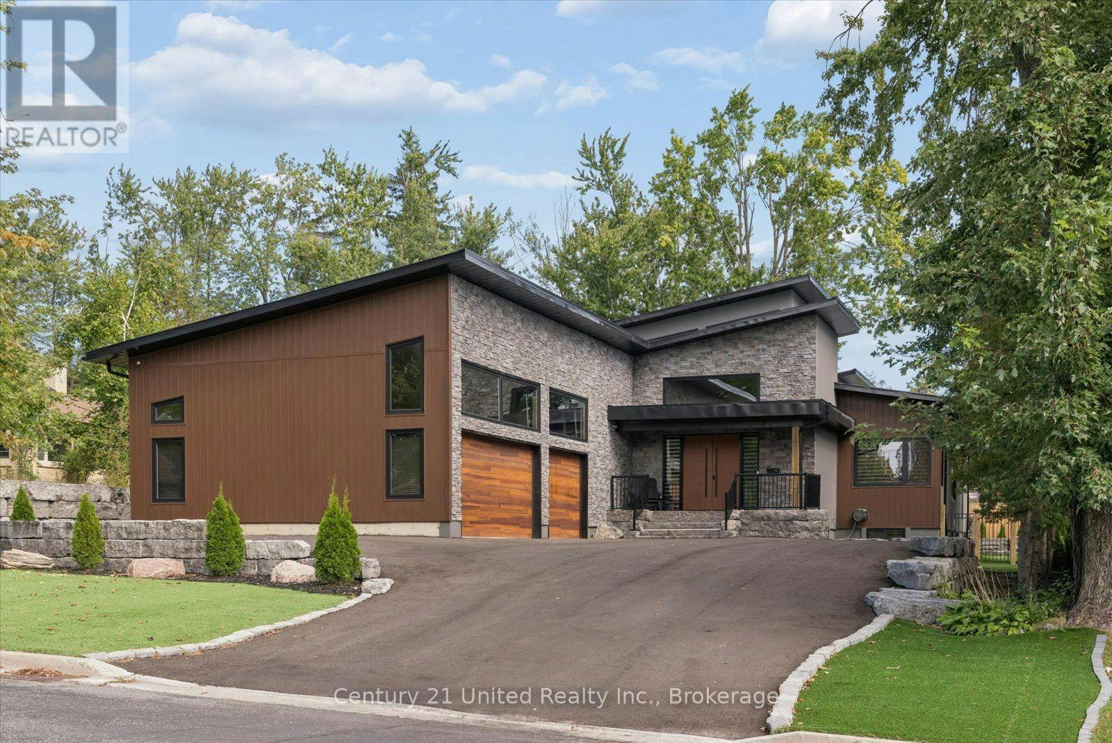 144 Wallis Drive, Peterborough, ON, K9J 6C1