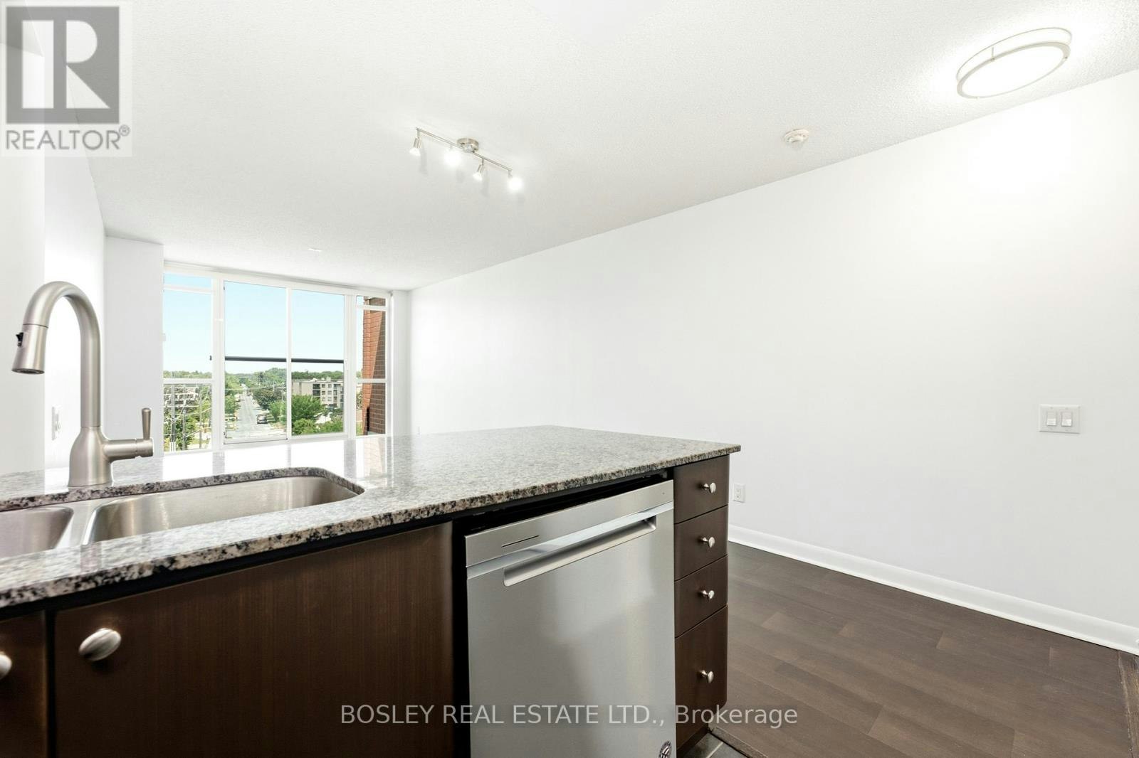 633-525 Wilson Avenue, Toronto, ON, M3H 0A7 - 11