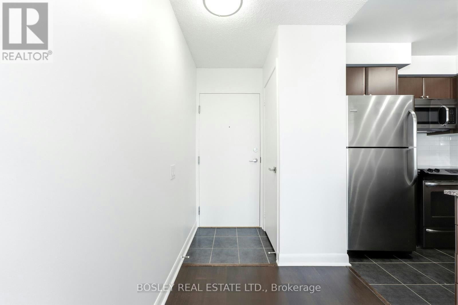 633-525 Wilson Avenue, Toronto, ON, M3H 0A7 - 2