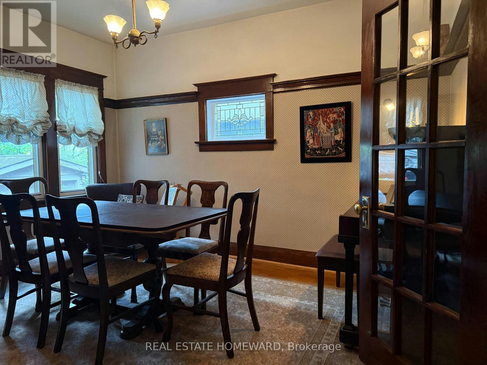 61 Normandy Boulevard, Toronto, ON, M4L 3K4 - 4