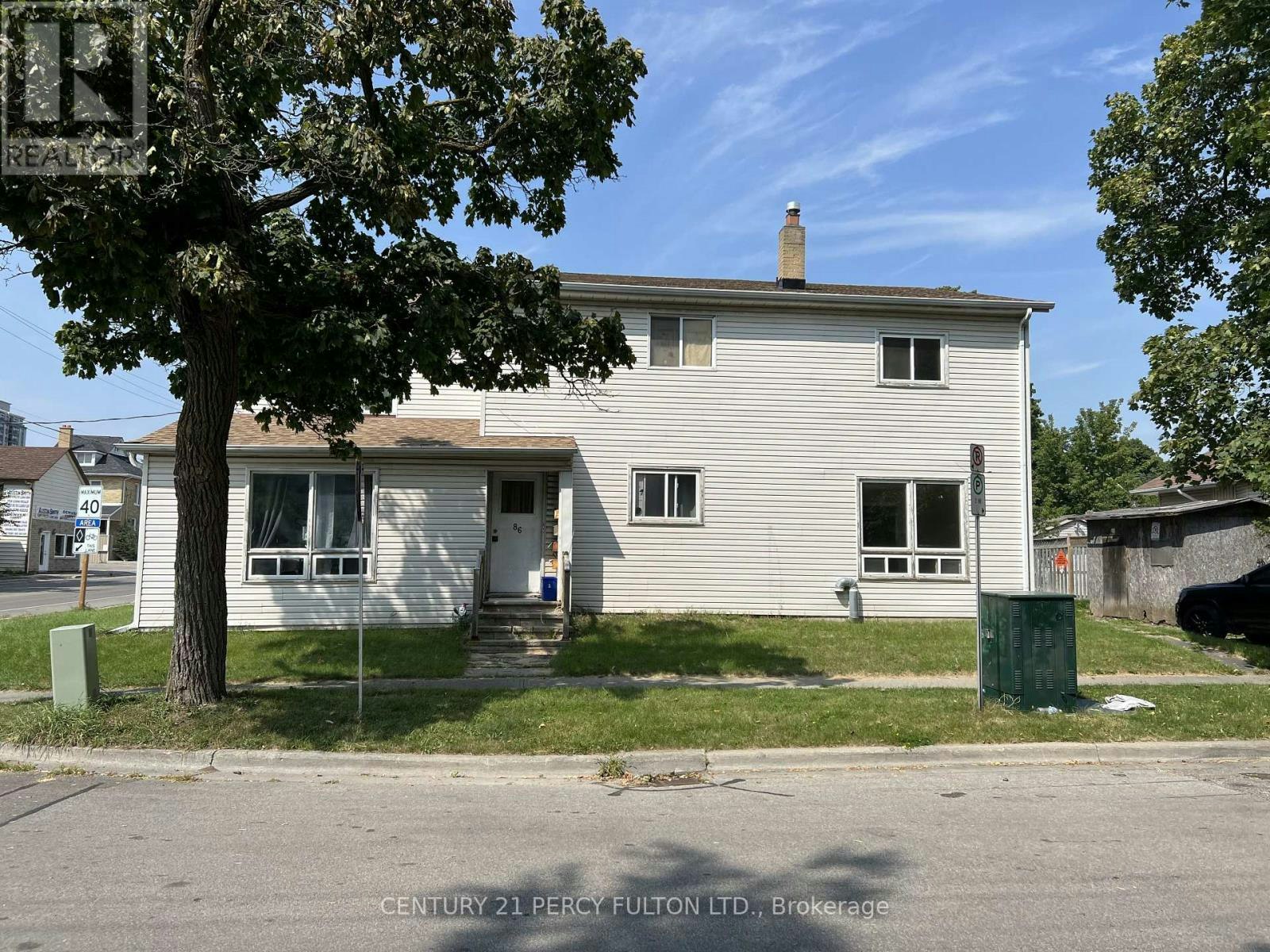 3-86 Brock Street E, Oshawa, ON, L1G 1S1