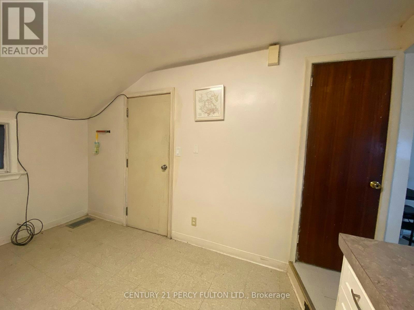 3-169 Mary Street N, Oshawa, ON, L1G 5C1 - 3
