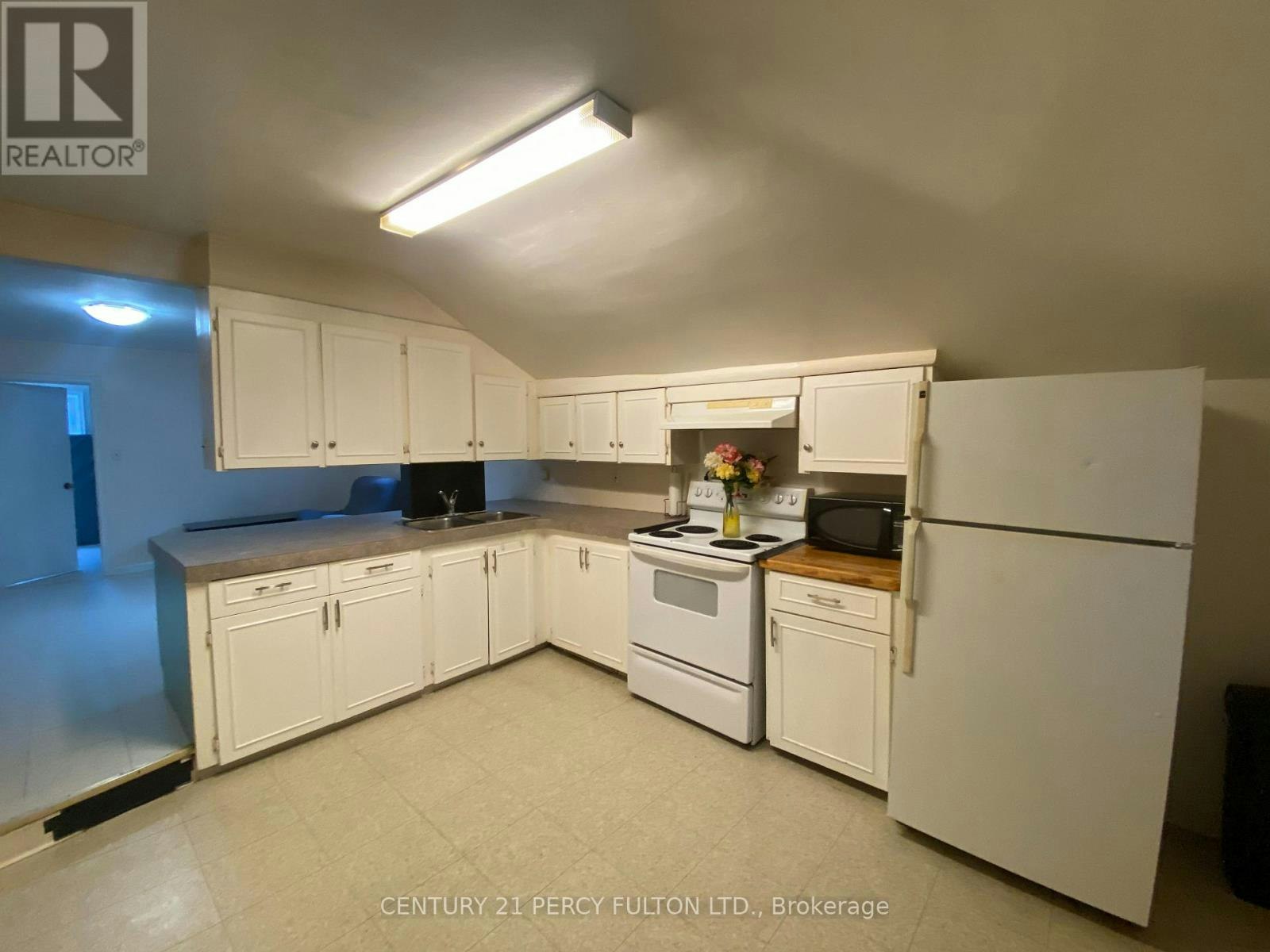 3-169 Mary Street N, Oshawa, ON, L1G 5C1 - 4
