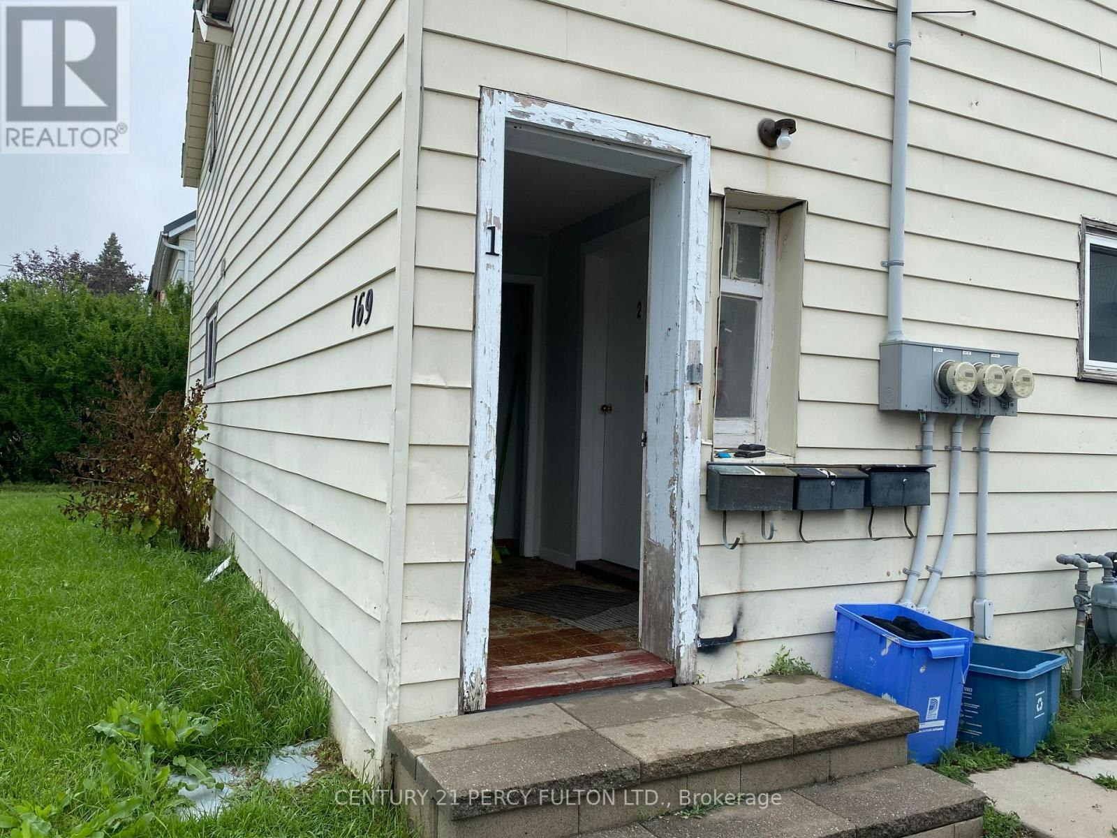 1-169 Mary Street N, Oshawa, ON, L1G 5C1 - 2
