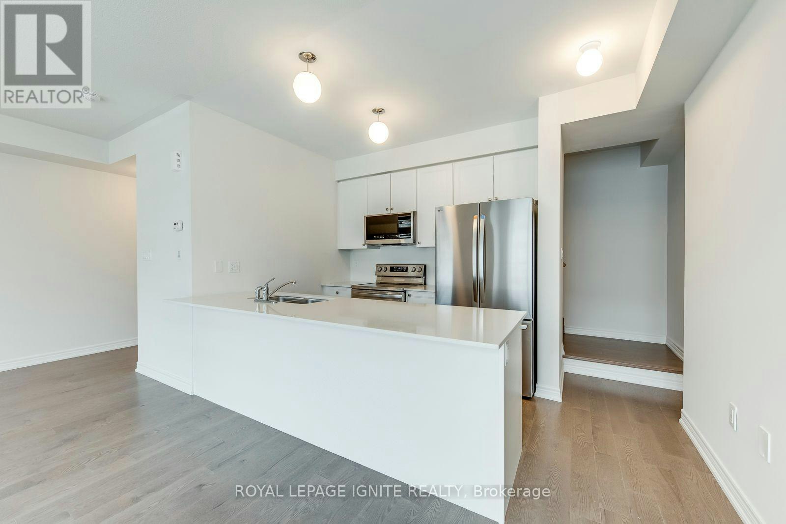 446 Salem Road S, Ajax, ON, L1S 0G9 - 17