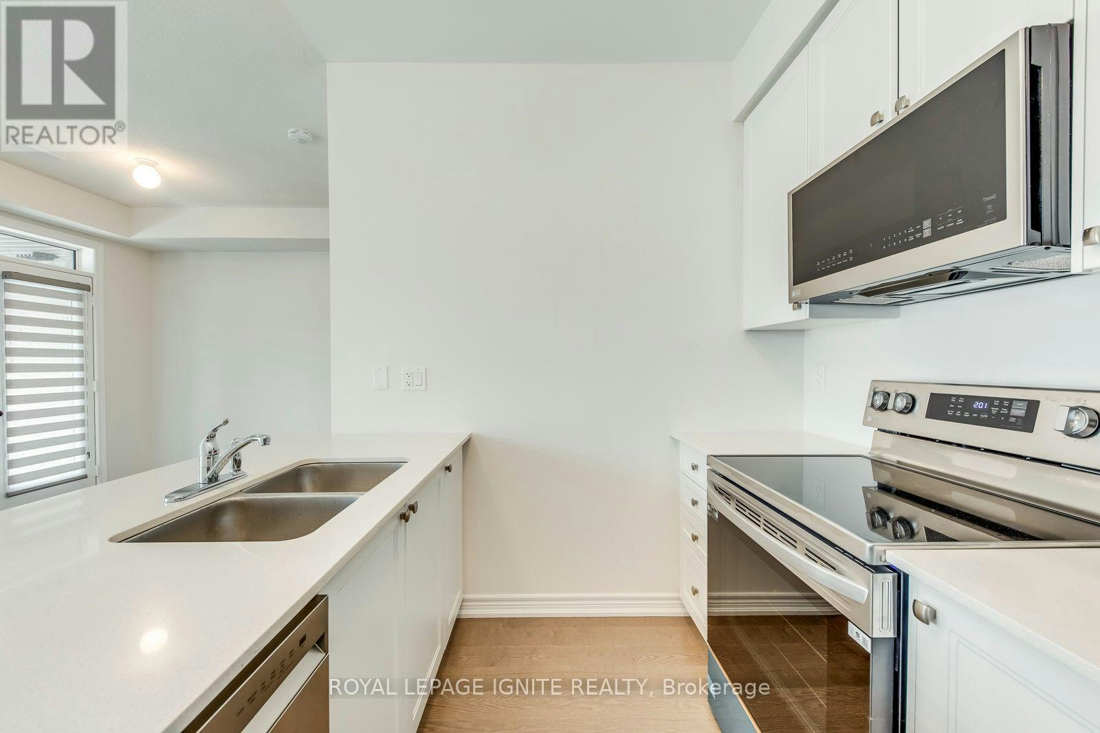 446 Salem Road S, Ajax, ON, L1S 0G9 - 20