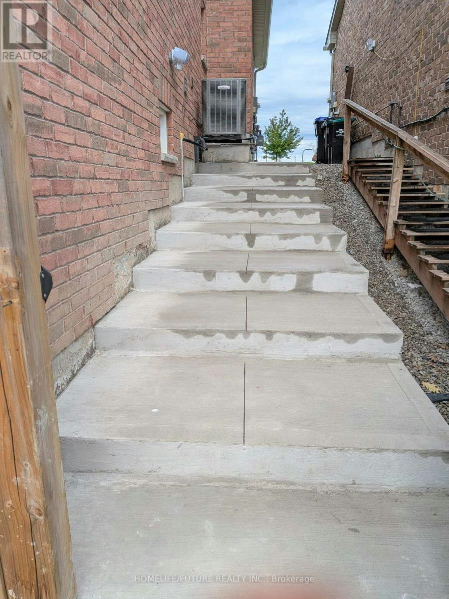BSMT-1399 Lormel Gate Avenue, Innisfil, ON, L0L 1W0 - 2