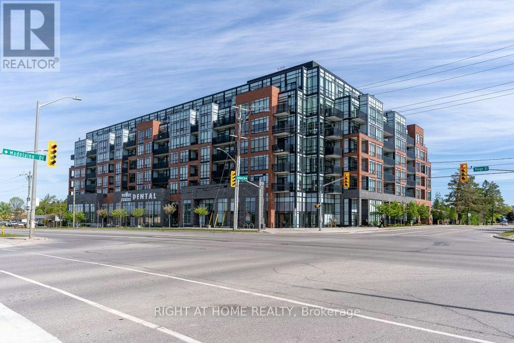 409-681 Yonge Street, Barrie, ON, L4N 4E8