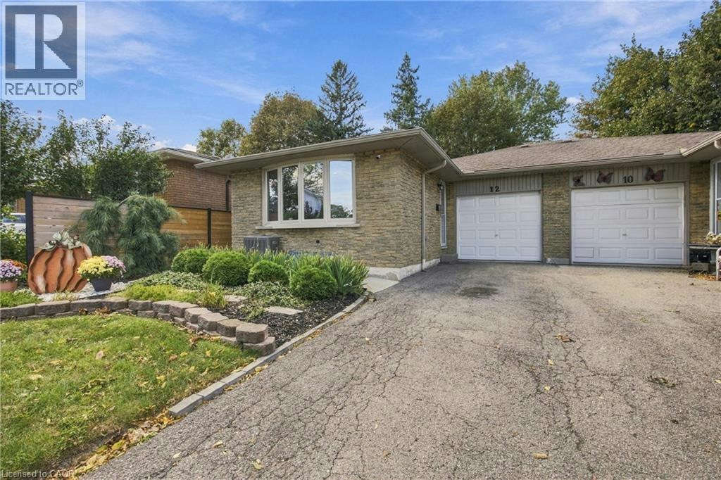 12 Glamis Court, Hamilton, ON, L9C 6B3