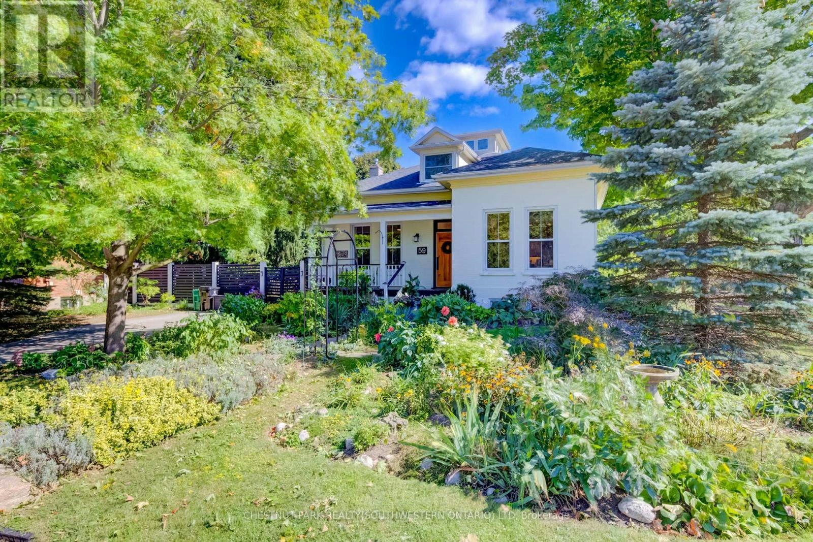 59 Allen Street W, Waterloo, ON, N2L 1E1
