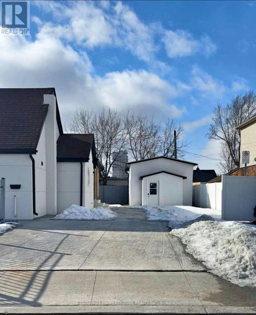 477 Melvin Avenue, Hamilton, ON, L8H 2L8 - 2
