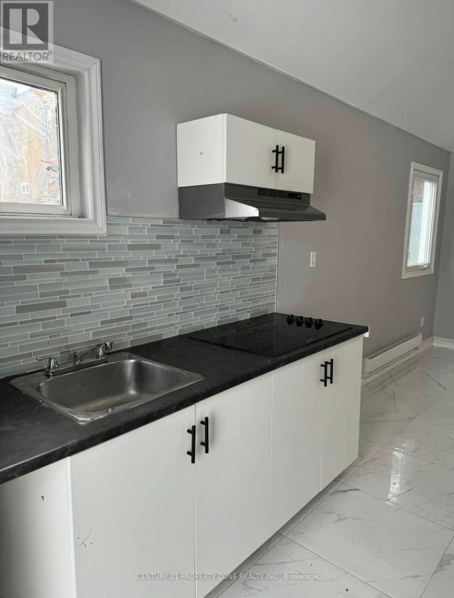 477 Melvin Avenue, Hamilton, ON, L8H 2L8 - 3