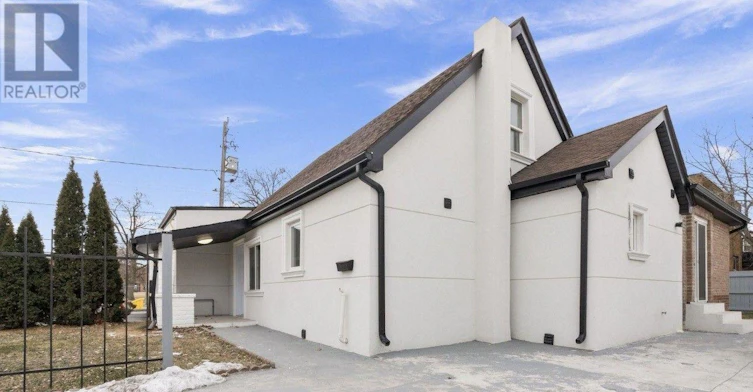 477 Melvin Avenue, Hamilton, ON, L8H 2L8