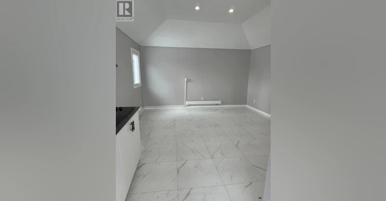 477 Melvin Avenue, Hamilton, ON, L8H 2L8 - 4
