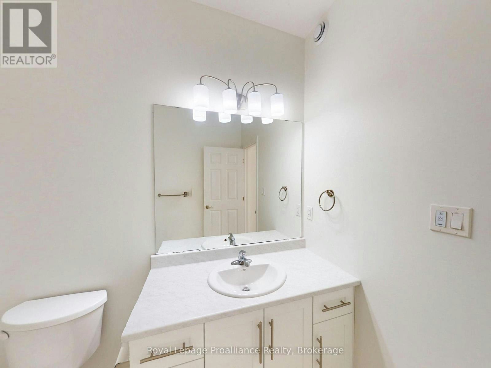 58 Ledgerock Court, Quinte West, ON, K8R 1G3 - 26