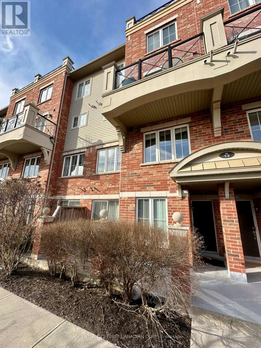 2-35 Hays Boulevard, Oakville, ON, L6H 0J1