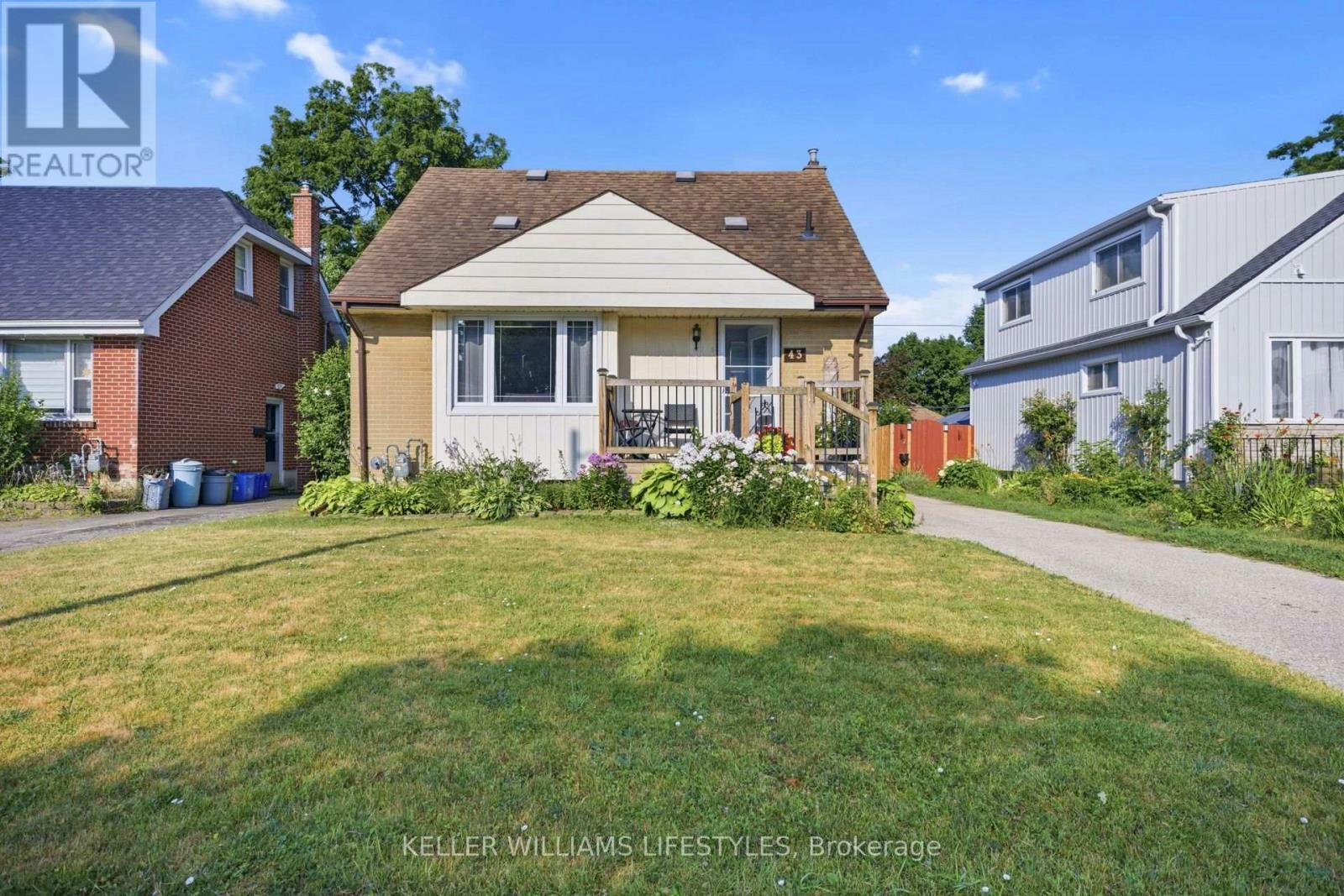 43 Stevenson Avenue, London, ON, N5W 1Y4