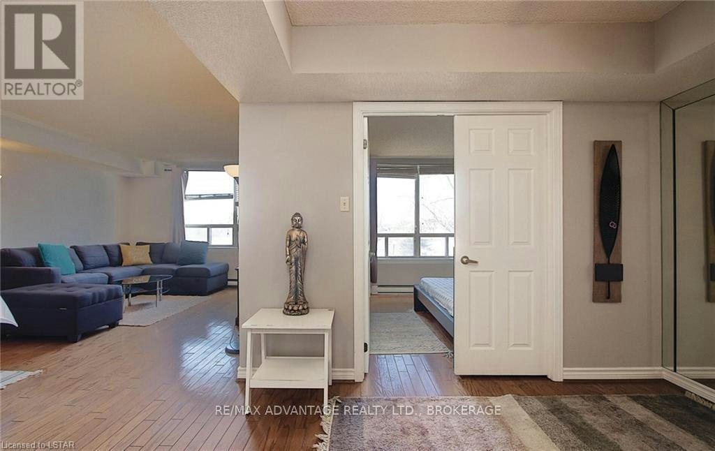 305-1510 Richmond Street, London, ON, N6G 4V2 - 16