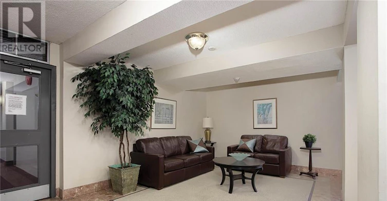 305-1510 Richmond Street, London, ON, N6G 4V2 - 4