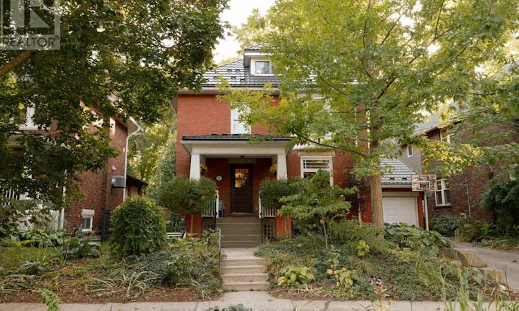 40 Lyon Avenue