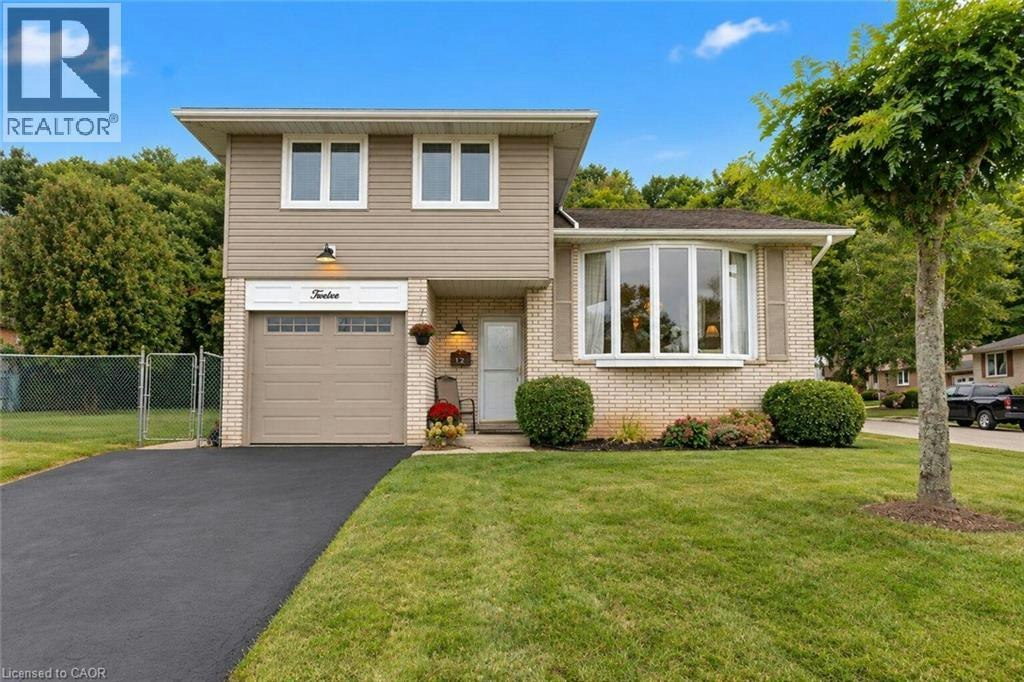 12 Brae Crest Drive, Hamilton, ON, L8G 3A6