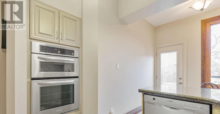 MAIN FLOOR-107 Catharine Street S, Hamilton, ON, L8N 2J5 - 14