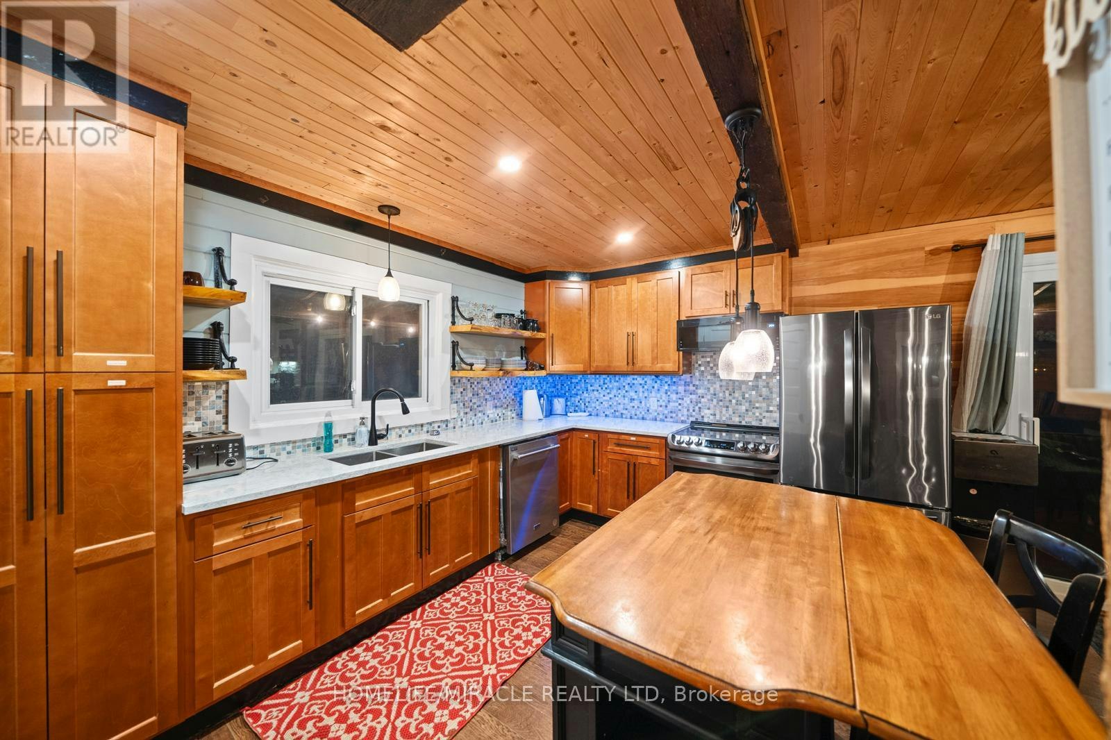 11278 Loyalist Parkway, Prince Edward County, ON, K0K 2T0 - 20