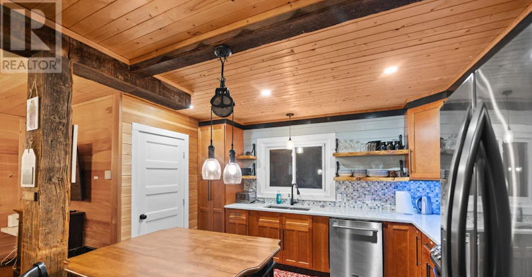 11278 Loyalist Parkway, Prince Edward County, ON, K0K 2T0 - 17