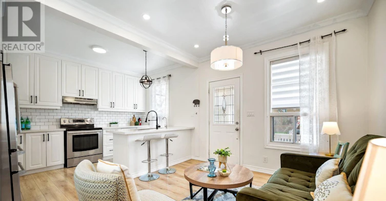 35 Britannia Avenue, Hamilton, ON, L8H 1W5 - 9