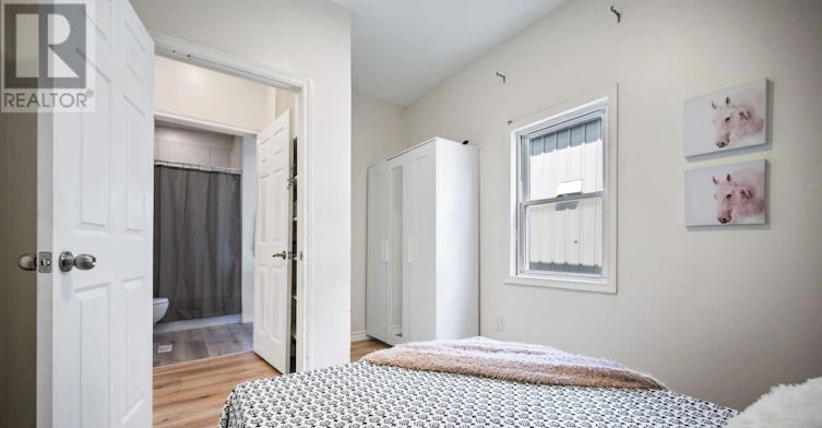 35 Britannia Avenue, Hamilton, ON, L8H 1W5 - 17