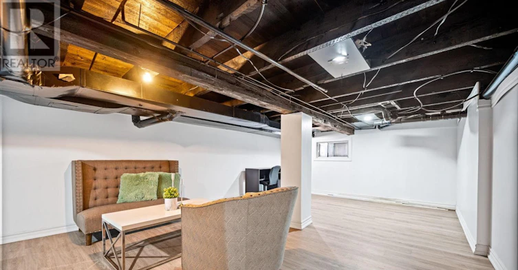 35 Britannia Avenue, Hamilton, ON, L8H 1W5 - 24