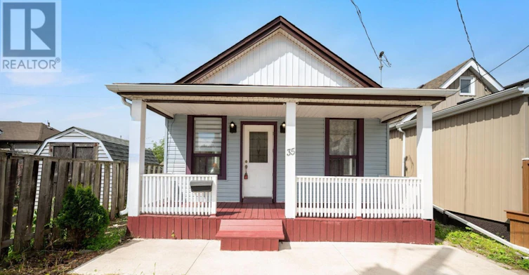 35 Britannia Avenue, Hamilton, ON, L8H 1W5 - 5